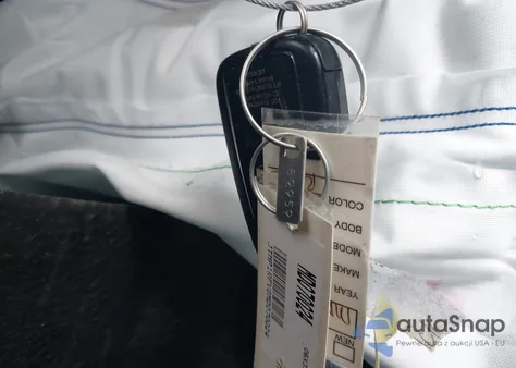 2021 Toyota Rav4 Xle from USA, damaged, VIN JTMP1RFV8MD070024